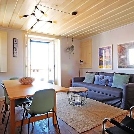 Bh4d With View Heart Of Bairro Alto * Bright 4d * 3+1 Br