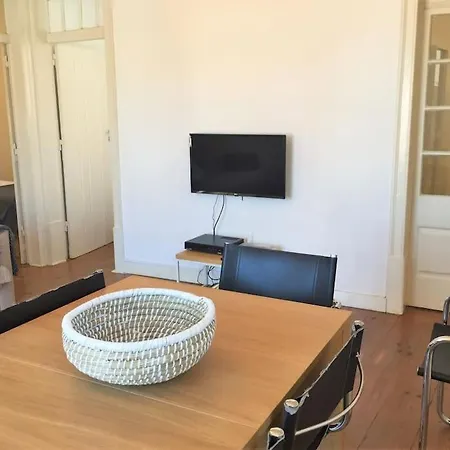 Bh4d With View Heart Of Bairro Alto * Bright 4d * 3+1 Br Lisbon
