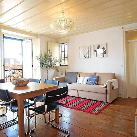 Bh4D Sunny 4Th Floor Apartment With Stunning Views In Bairro Alto - Lisbon Downtown Lisboa