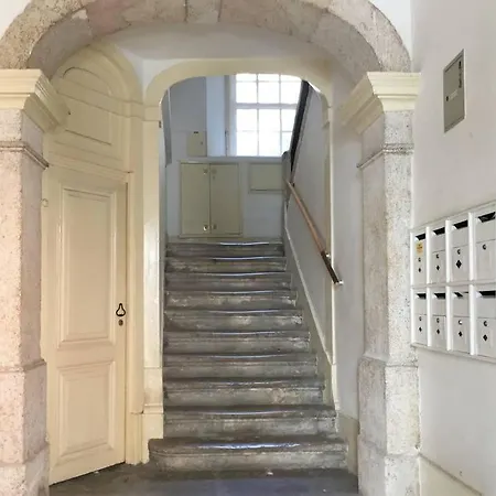 Apartment Bh4d With View Heart Of Bairro Alto * Bright 4d * 3+1 Br *